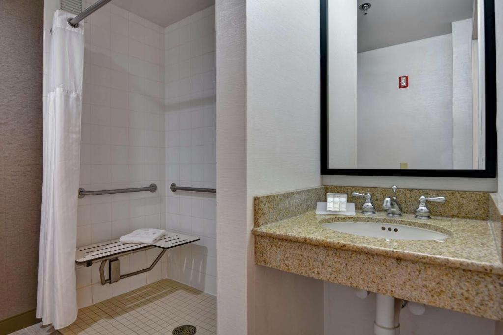 Hilton Garden Inn Appleton/Kimberly Esterno foto